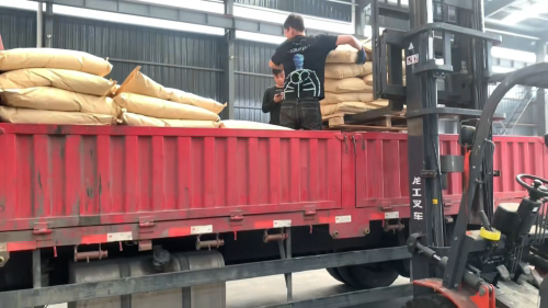 揭阳厂区产品装车，确保稳定供应羧甲基纤维素钠
