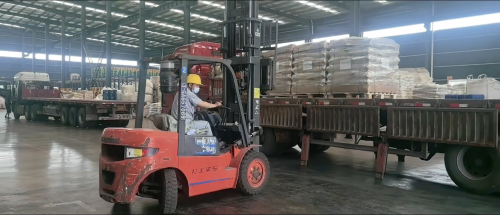 工厂仓库内羧甲基纤维素整齐堆放